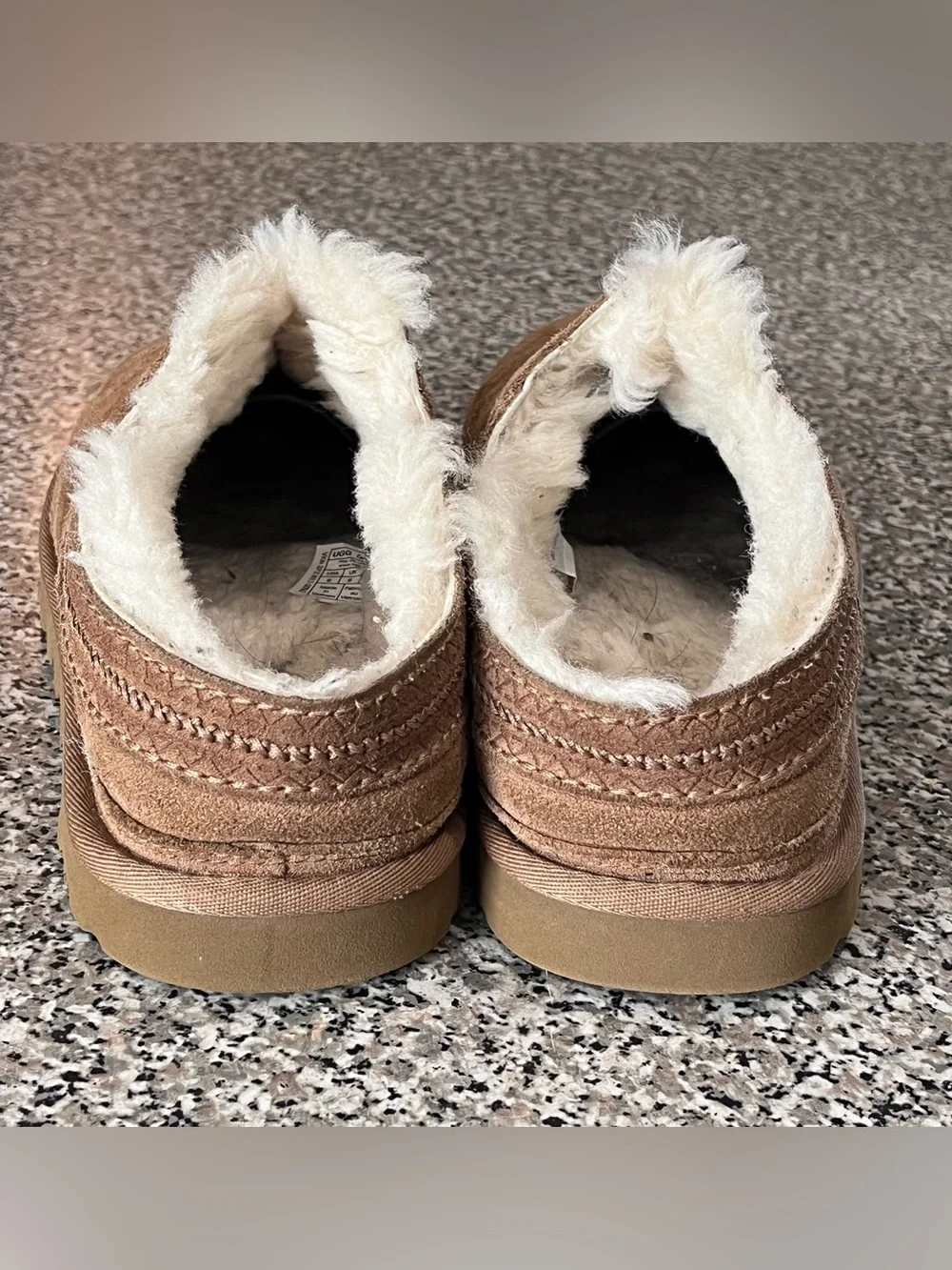 UGG Newman Suede Slippers Mens 9